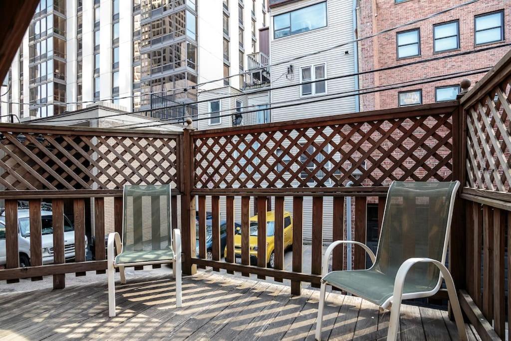 Brownstone In Gold Coast Leilighet Chicago Eksteriør bilde